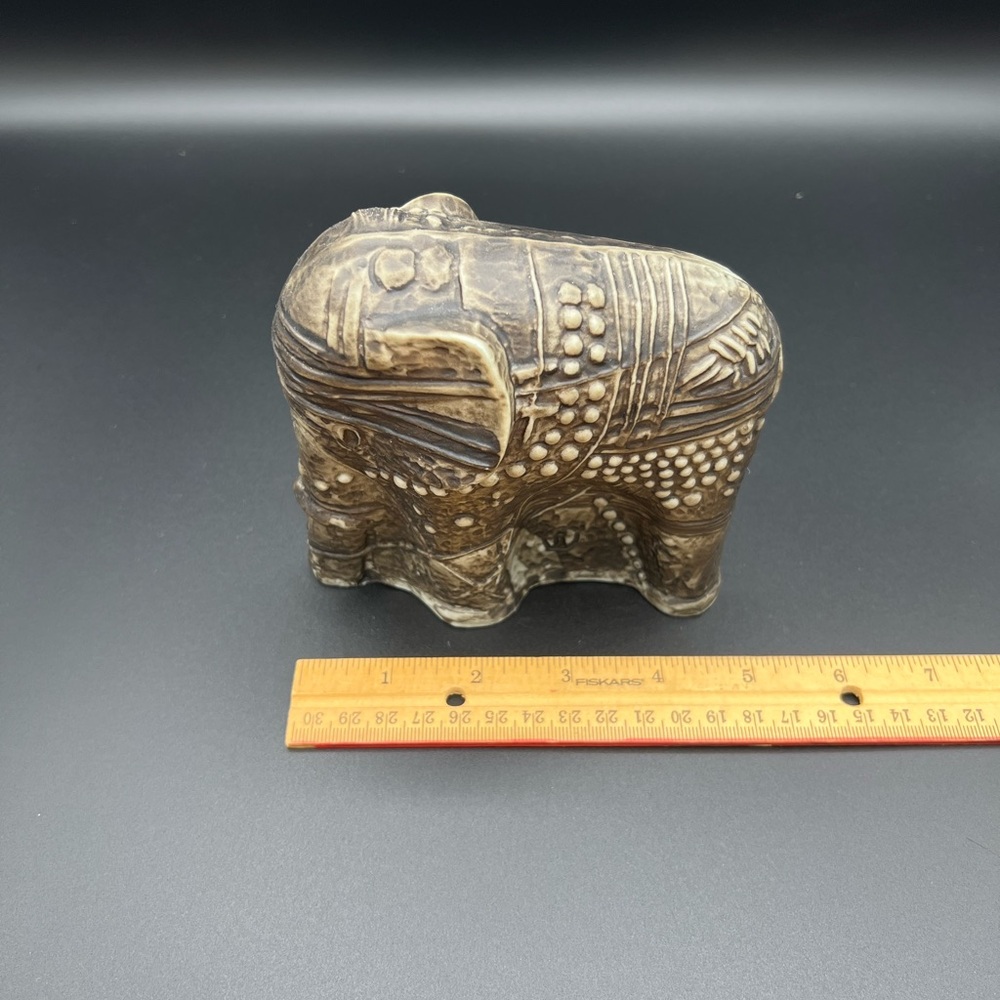 Rorstrand Elephant made in Sweden by Bertil Vallien Vintage Ceramic Figurine - Picture 2 of 10